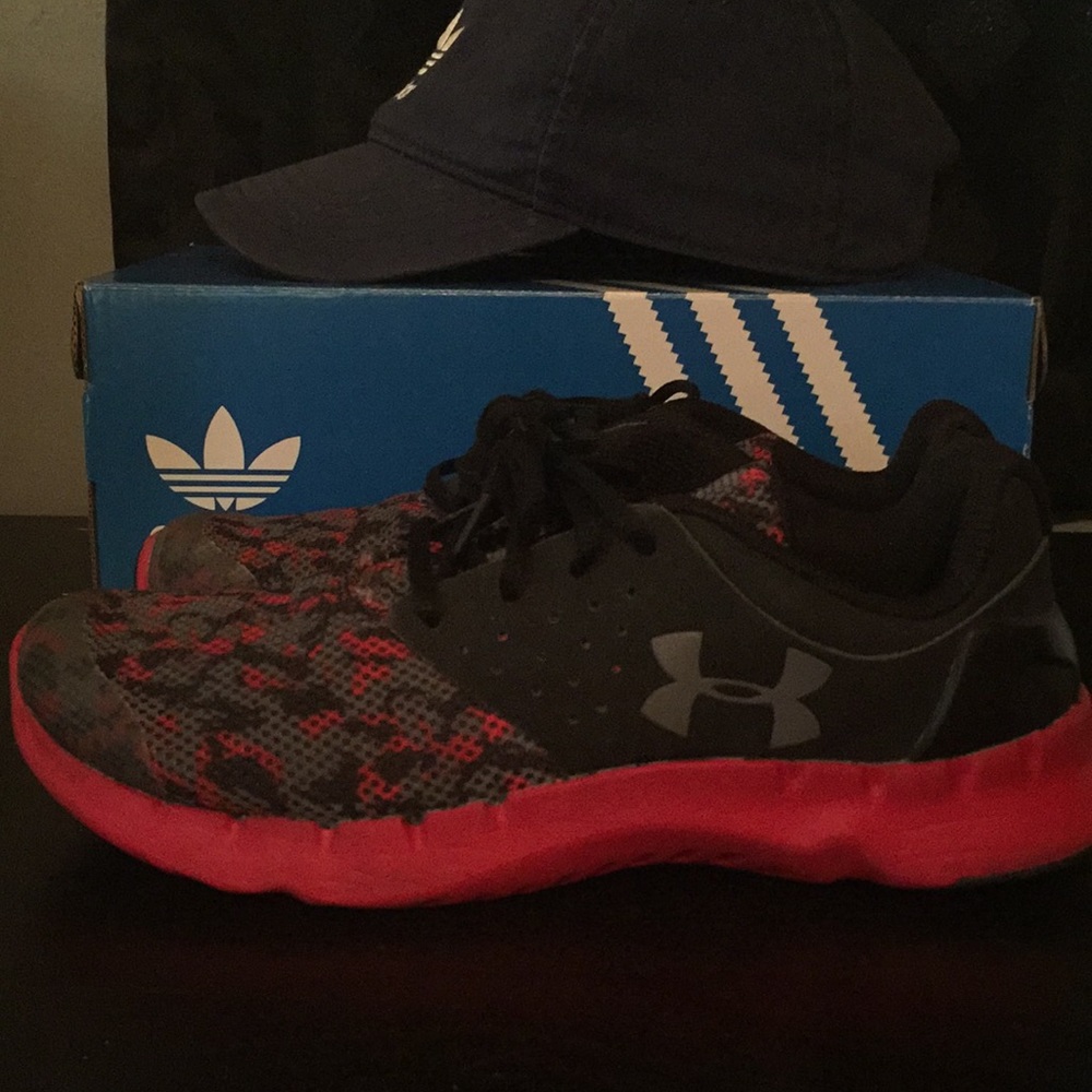 Under Armour Armor Running/Everyday Shoes